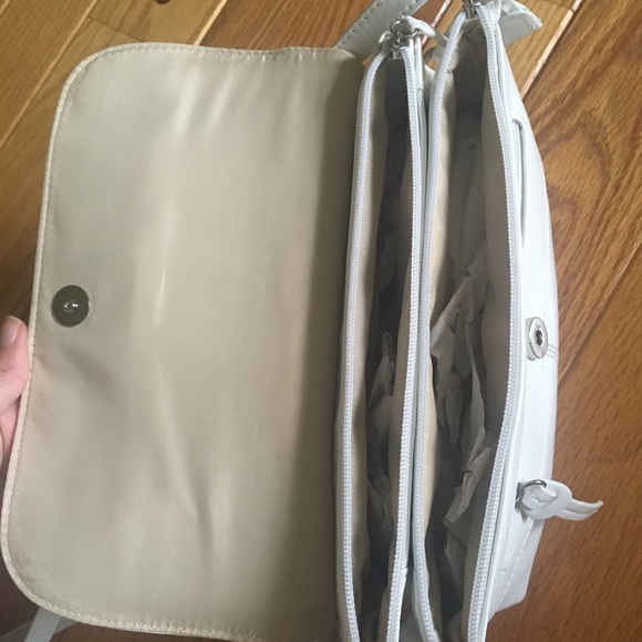 Coming Soon: NWOT White Leather Shoulder Bag - Picture 3 of 8